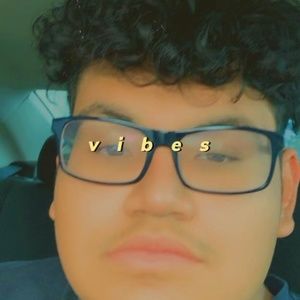 Meet your Posher, Carlos